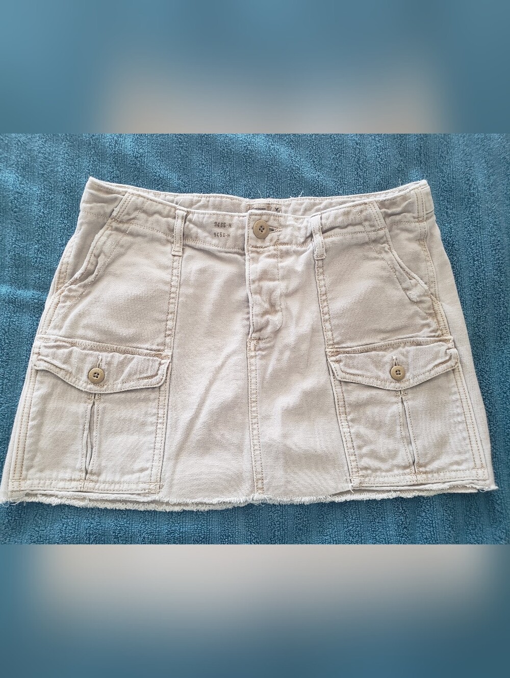 Vintage Cargo Mini Skirt Casual Beige Tan Khaki Pocket American Eagle Outfiters
